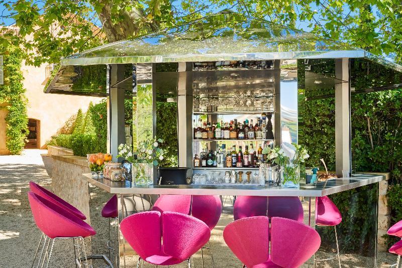 Hotel Chateau De La Gaude 5*